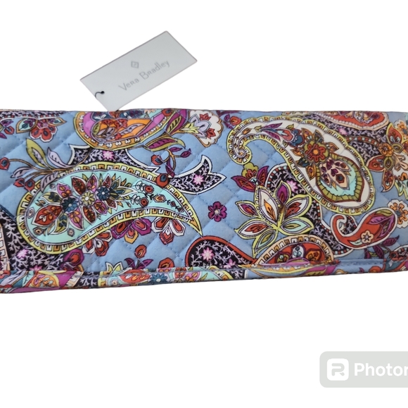 Vera Bradley Curling Iron Cover - Picture 6 of 9
